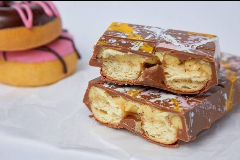 Donut Be Latte Chocolate Bar with creamy latte filling.