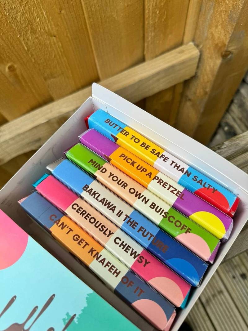 VIRAL FIX Original Dubai Chocolate box of 5 mixed flavours.